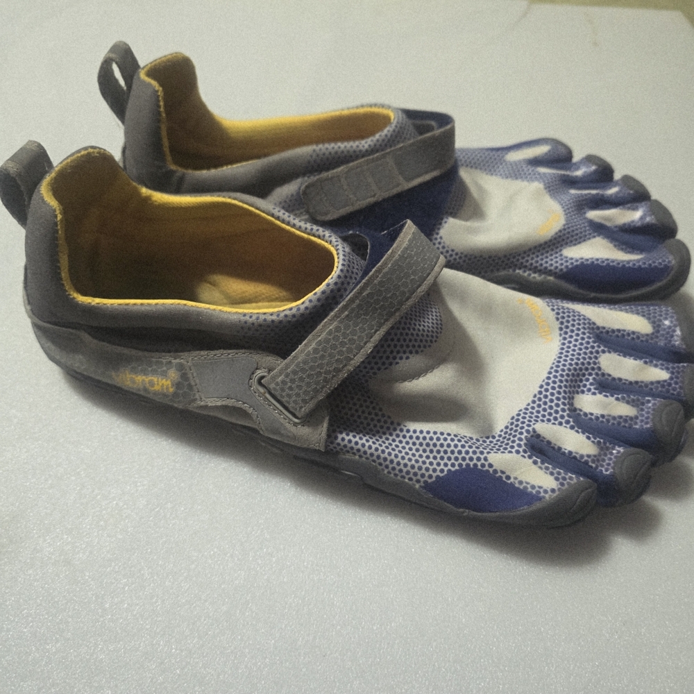 Vibram FiveFingers Bikila Mens Size EUR 46 Running Shoes Gray Blue Barefoot